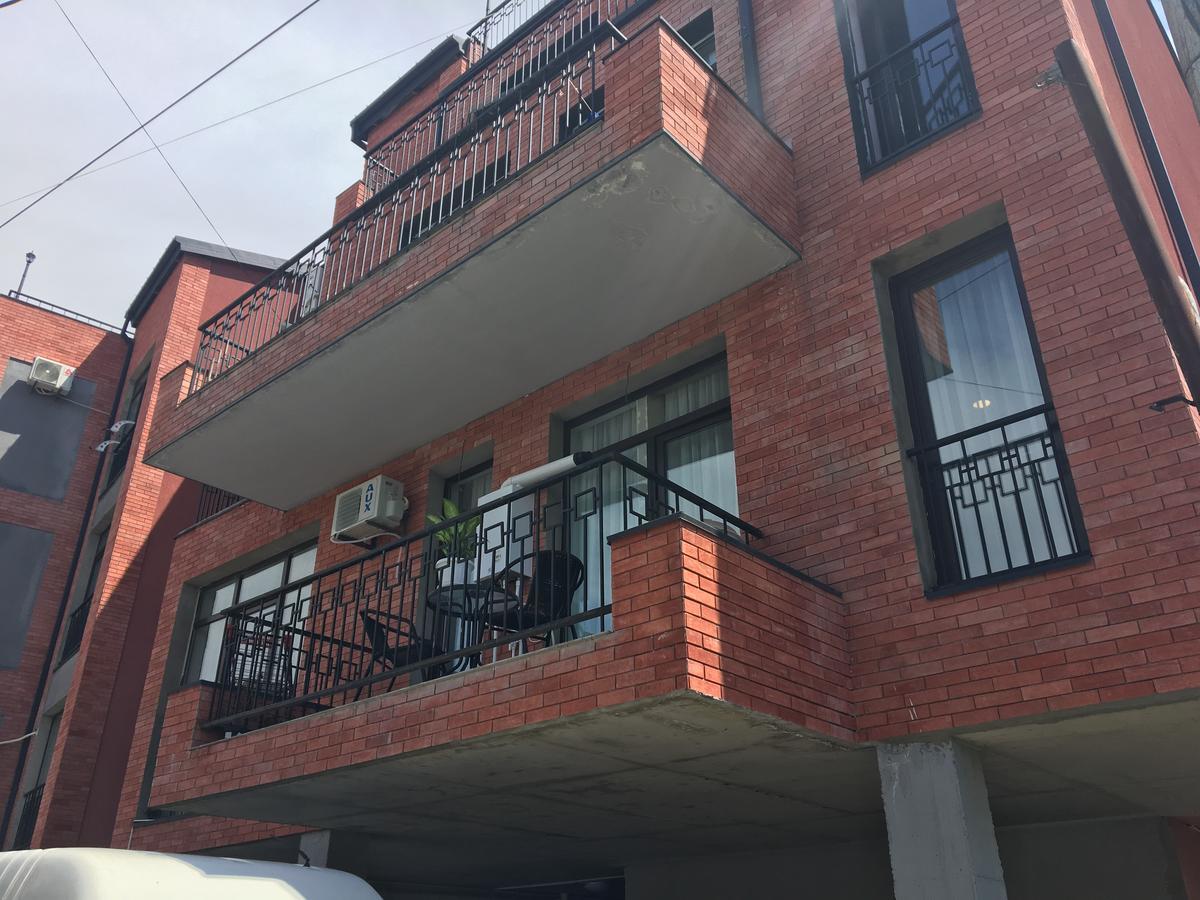 Artemida Apartment Tbs ティビリシ エクステリア 写真